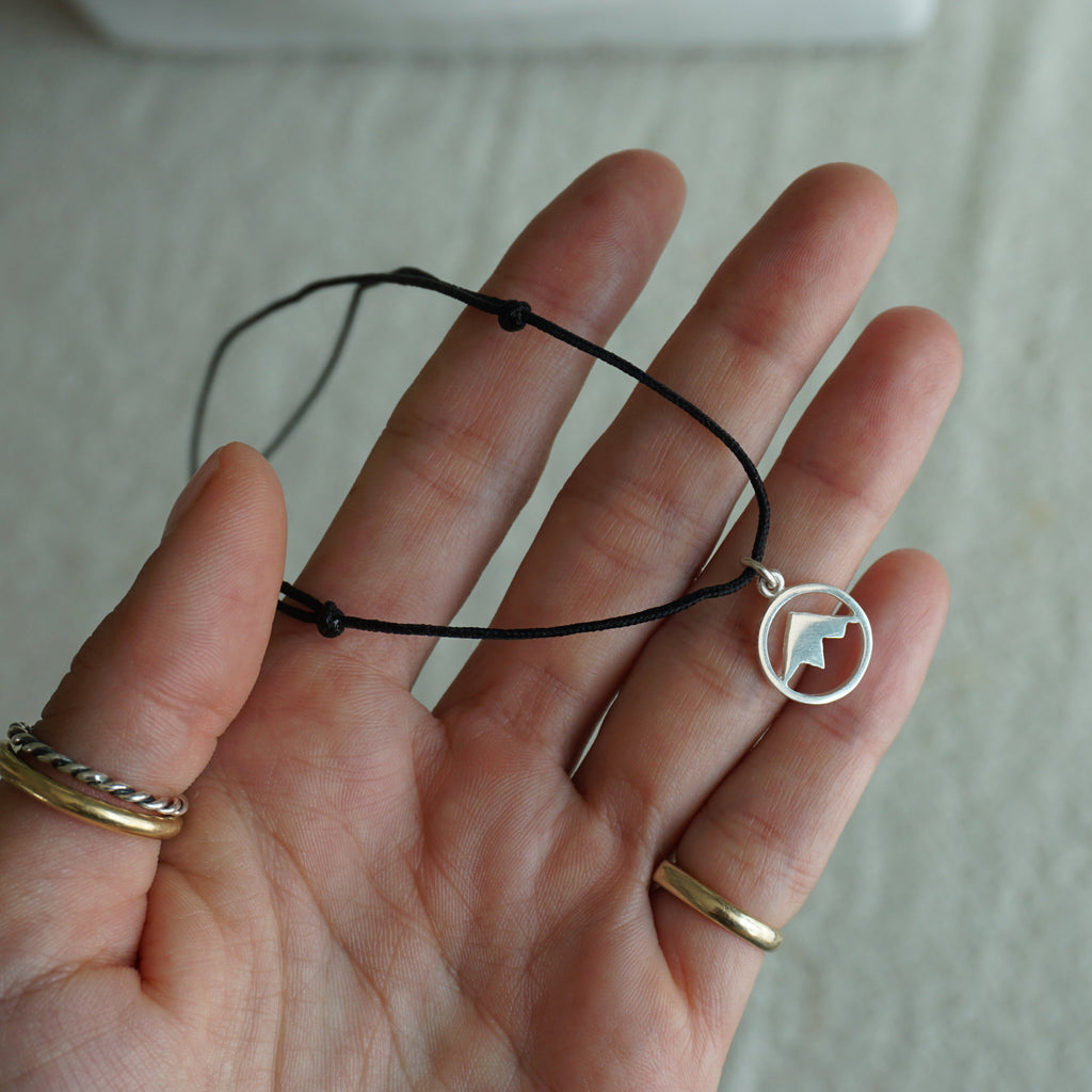 Mont Thread Necklace