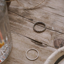 Cargar imagen en el visor de la galería, Anillo Cuerda