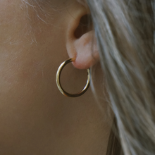 Cargar imagen en el visor de la galería, Aros (Oro 18kt)