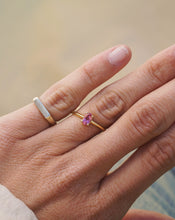 Upload image to gallery viewer, Manut Ring