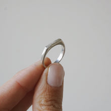 Load image in gallery viewer, &lt;tc&gt;-Deja Huella- Kit Cairo Signet Ring&lt;/tc&gt;