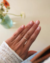 Cargar imagen en el visor de la galería, Anillo Tiara