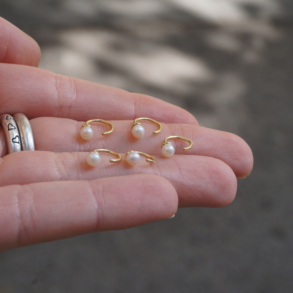 Besoin d'une boucle d'oreille en perles