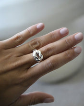 Cargar imagen en el visor de la galería, Anillo Doble Nudo 2.0