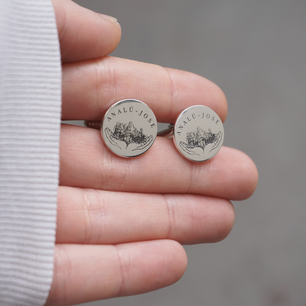 Boutons de manchette à dessin spécial
