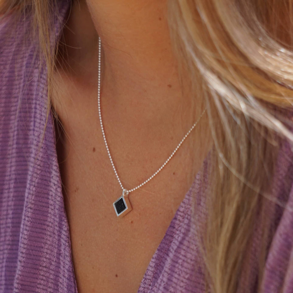 Big Rumba Crystallized Onyx Necklace