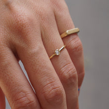Cargar imagen en el visor de la galería, Mini Solitario Oro