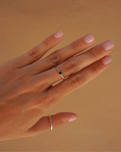 Upload image to gallery viewer, Sunshine Black Diamond Ring
