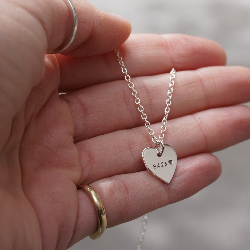 She Necklace