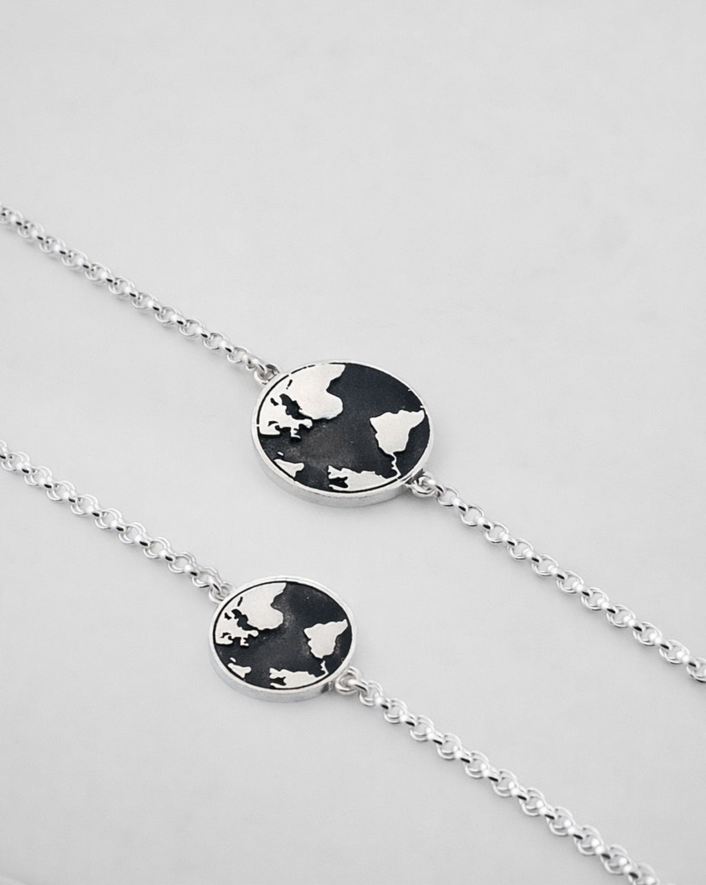 Terra Small Black Chain Bracelet