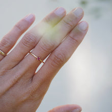 Télécharger l&#39;image dans la visionneuse de galerie, Bague Rubis Soleil