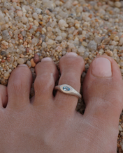 Cargar imagen en el visor de la galería, Anillo Cala