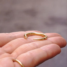 Cargar imagen en el visor de la galería, Anillo Dil Diamante (Oro 18kt)