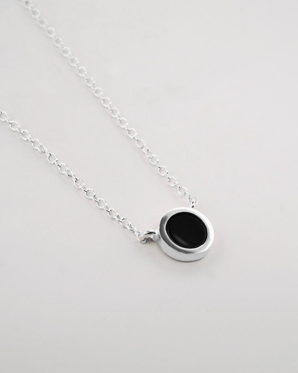 Collar Moon Ónix
