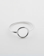 Télécharger l&#39;image dans la visionneuse de galerie, Bague Cercle