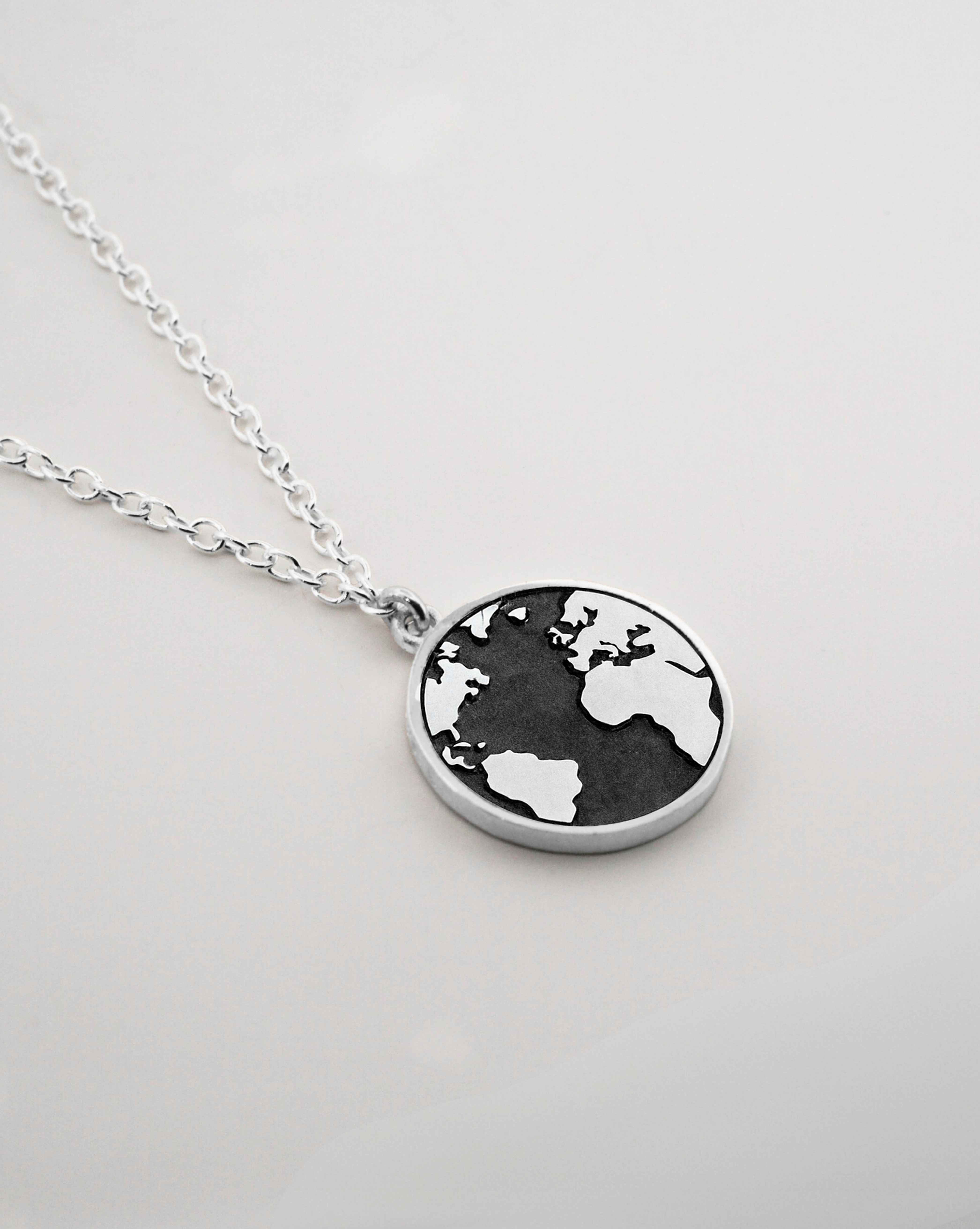 Collar Terra Negro