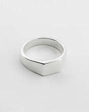 Upload image to gallery viewer, Se Ring