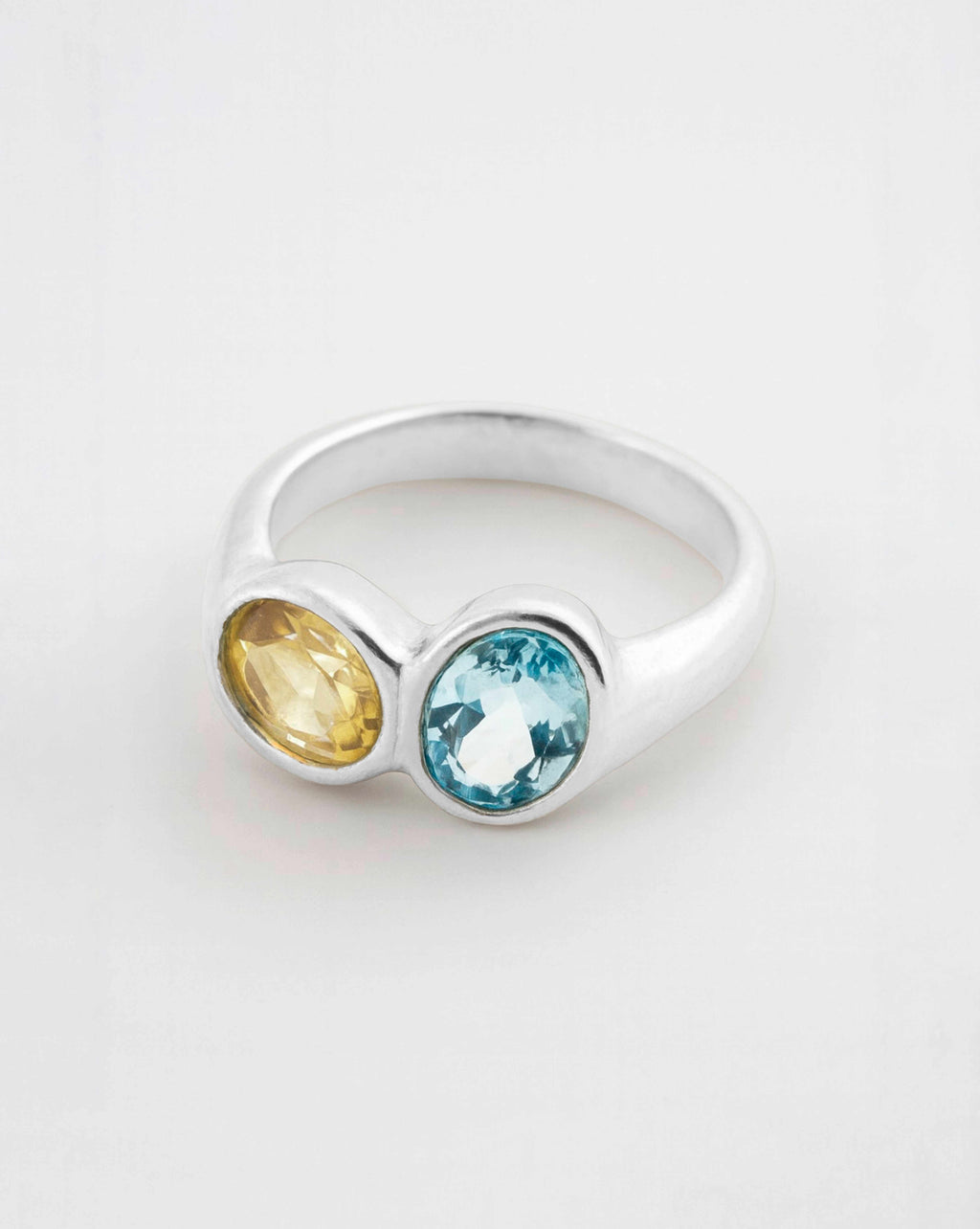 <tc>Vera Ring</tc>