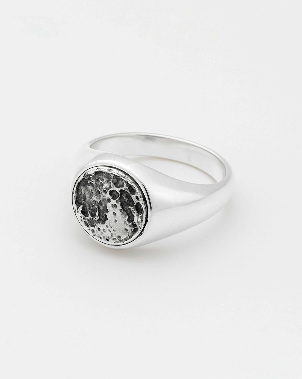 Luna Signet Ring