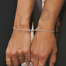 Télécharger l&#39;image dans la visionneuse de galerie, Pôles opposés (Collier ou Bracelet)