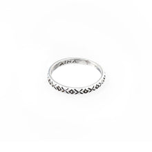 Cargar imagen en el visor de la galería, Anillo C1