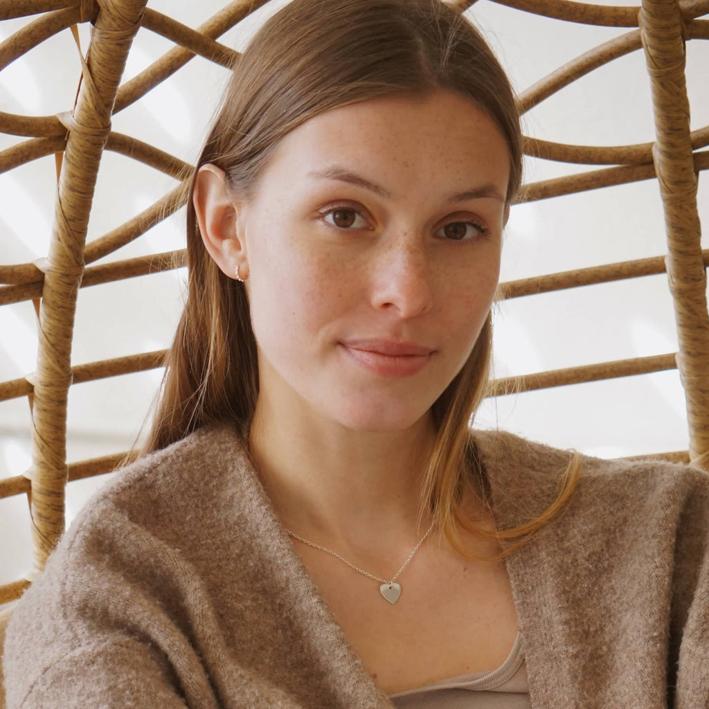 She Necklace