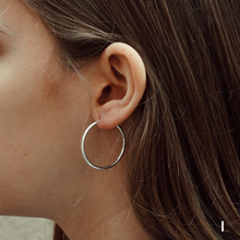 Cargar imagen en el visor de la galería, Pendientes Aros Plata