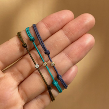 Télécharger l&#39;image dans la visionneuse de galerie, Bracelet Mini Véga