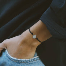 Cargar imagen en el visor de la galería, Pulsera Fati