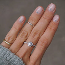 Upload image to gallery viewer, Rosette Ring